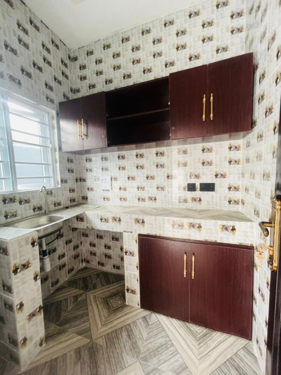 Exotic Virgin 1 Bedroom Flat with Pop, Eneka Rumunduru Road, Eneka, Port Harcourt, Rivers, Flat / Apartment for Rent