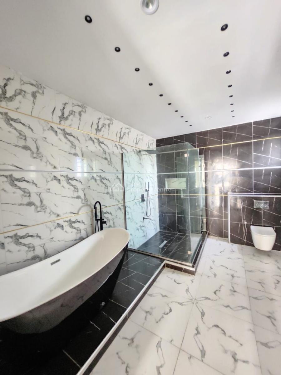 4 Bedroom, Ikota, Lekki, Lagos, Detached Duplex for Sale