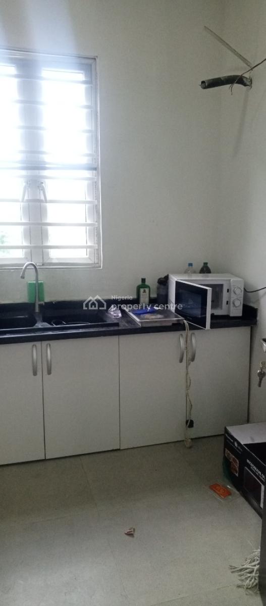 Clean Studio Apartment in Chevron, Chevy View Estate, Lekki, Lagos, Self Contain (single Rooms) for Rent