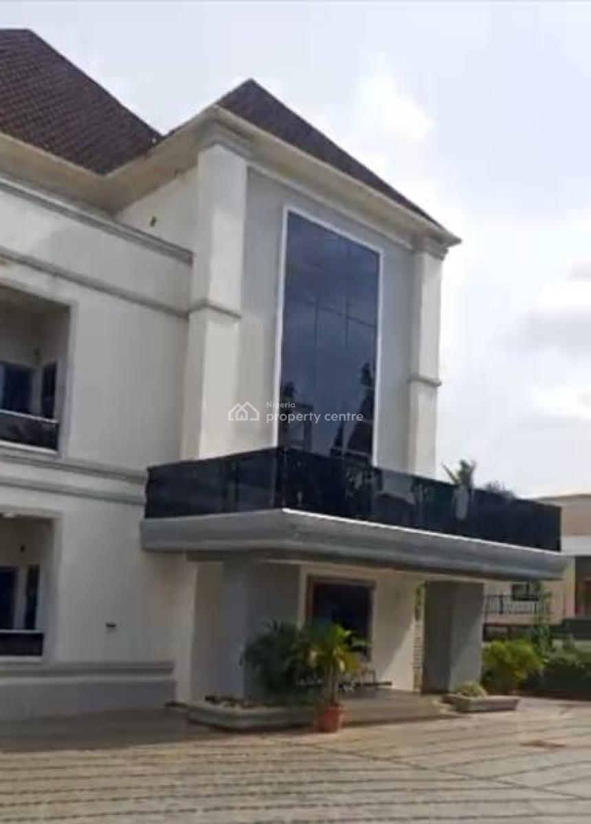 a Smart Private Guest Lounge, Aso Drive, Maitama District, Abuja, Hotel / Guest House for Rent