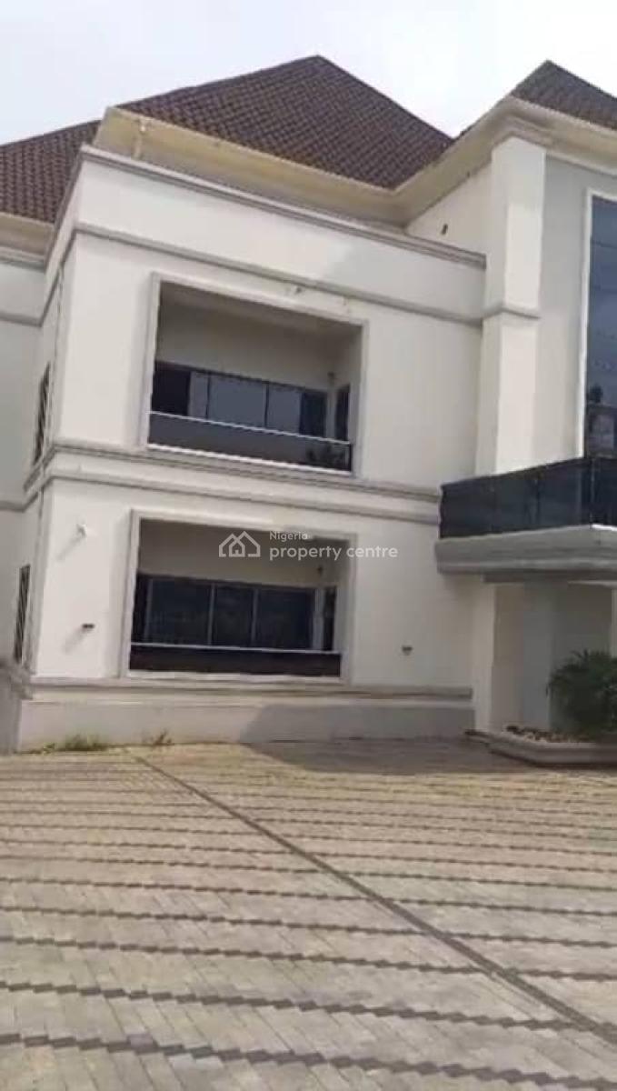 a Smart Private Guest Lounge, Aso Drive, Maitama District, Abuja, Hotel / Guest House for Rent