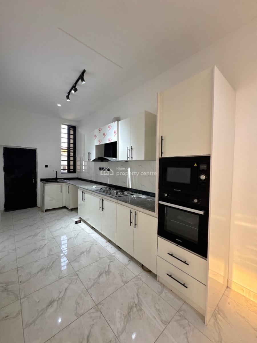 Beautiful 2bedroom Flat with Swimming Pool, Ologolo, Lekki, Lagos, Flat / Apartment for Rent