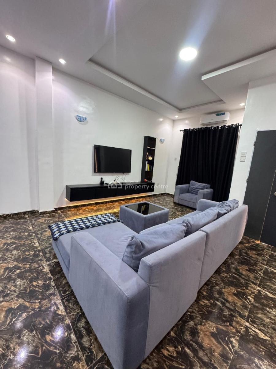Decent Unfurnished in Serene Surroundings, Osapa, Lekki, Lagos, Flat / Apartment for Rent
