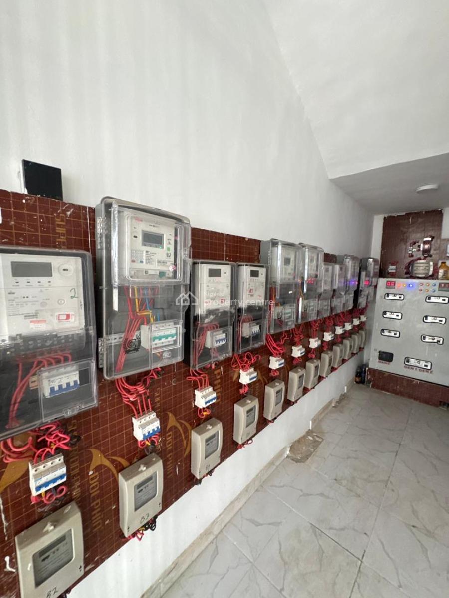 Beautiful and Luxurious Serviced with Excellent Facilities, Ologolo, Lekki, Lagos, Flat / Apartment for Rent