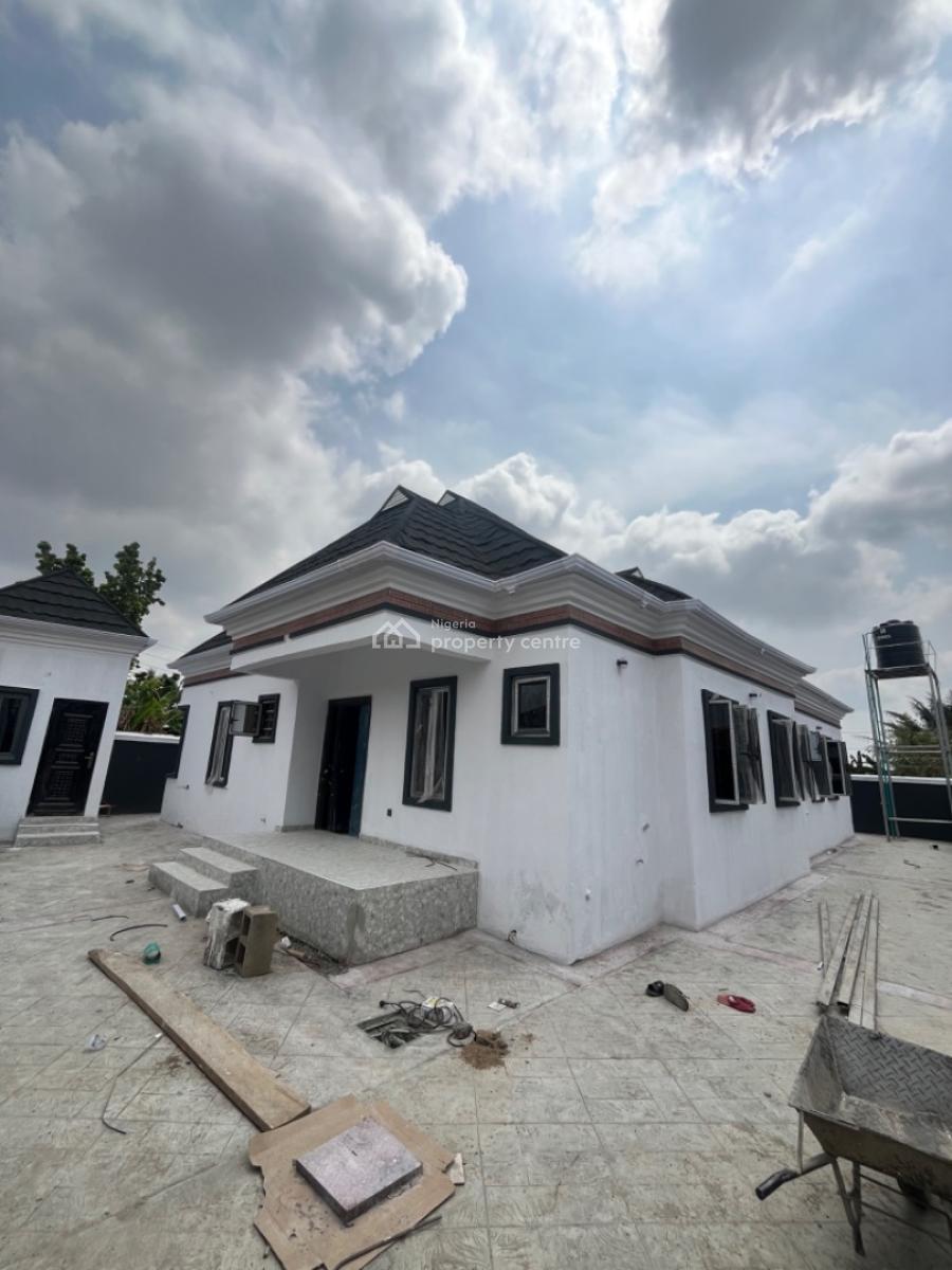Gorgeously Finished Contemporary 3 Bed Fully Detached Bungalow with Bq, Ahoyaya Estate,ile Tuntun Jericho Extension Ibadan, Jericho, Ibadan, Oyo, Detached Bungalow for Sale