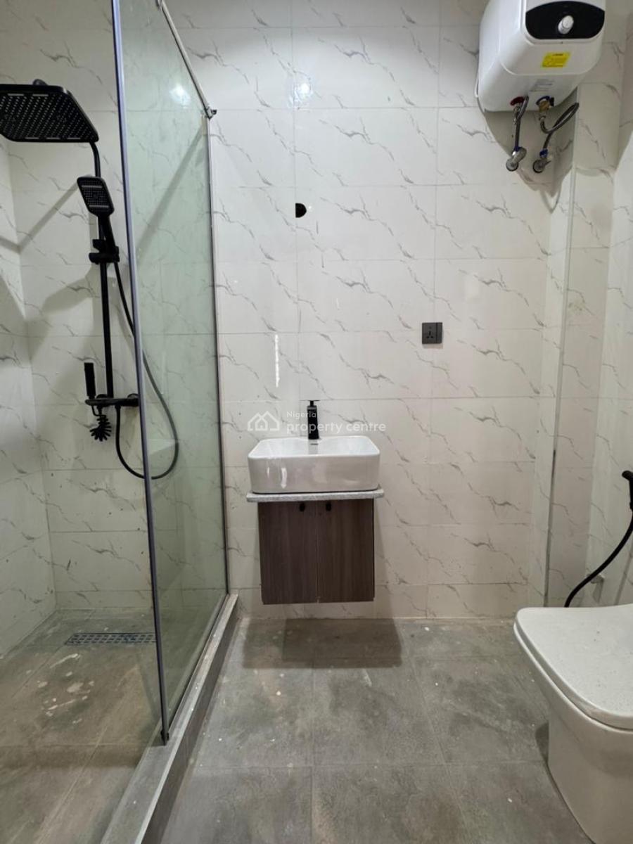 3 Bedroom Apartment with Bq, Jakande, Lekki, Lagos, Flat / Apartment for Sale