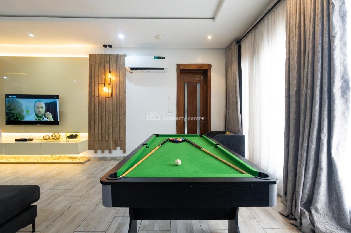 Luxury 3 Bedroom Apartment, Lekki Phase 1, Lekki, Lagos, Flat / Apartment Short Let