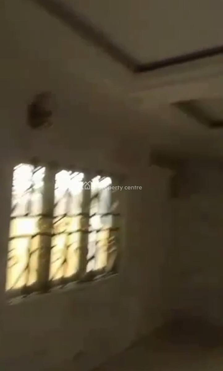 Decent Spacious 4 Bedroom Flat Bungalow, White House Command Off, Abule Egba, Agege, Lagos, Detached Bungalow for Rent