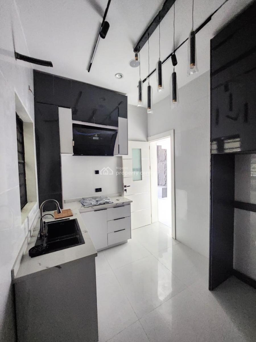 4 Bedroom, Orchid Road, Lekki, Lagos, Semi-detached Duplex for Sale