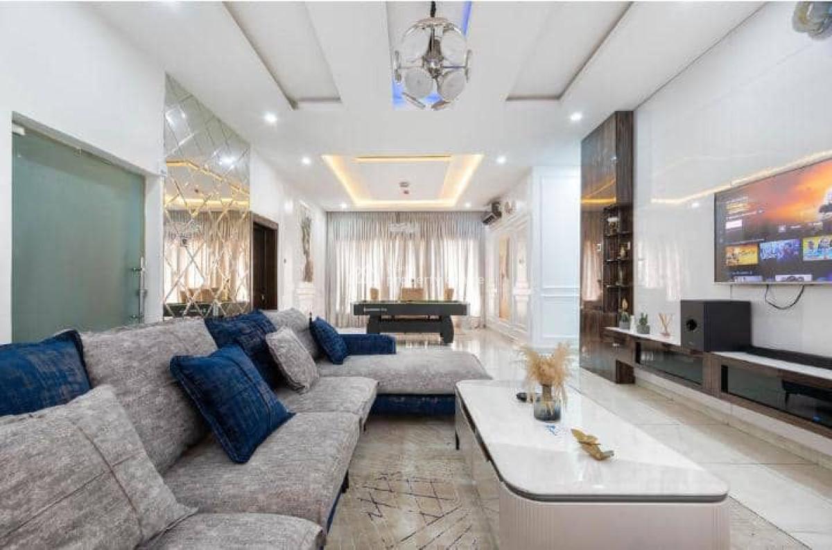 Serviced and Fully Furnished 3 Beds Ensuite Apartment, Swimming Pool, Lekki Phase 1, Lekki, Lagos, Flat / Apartment for Rent