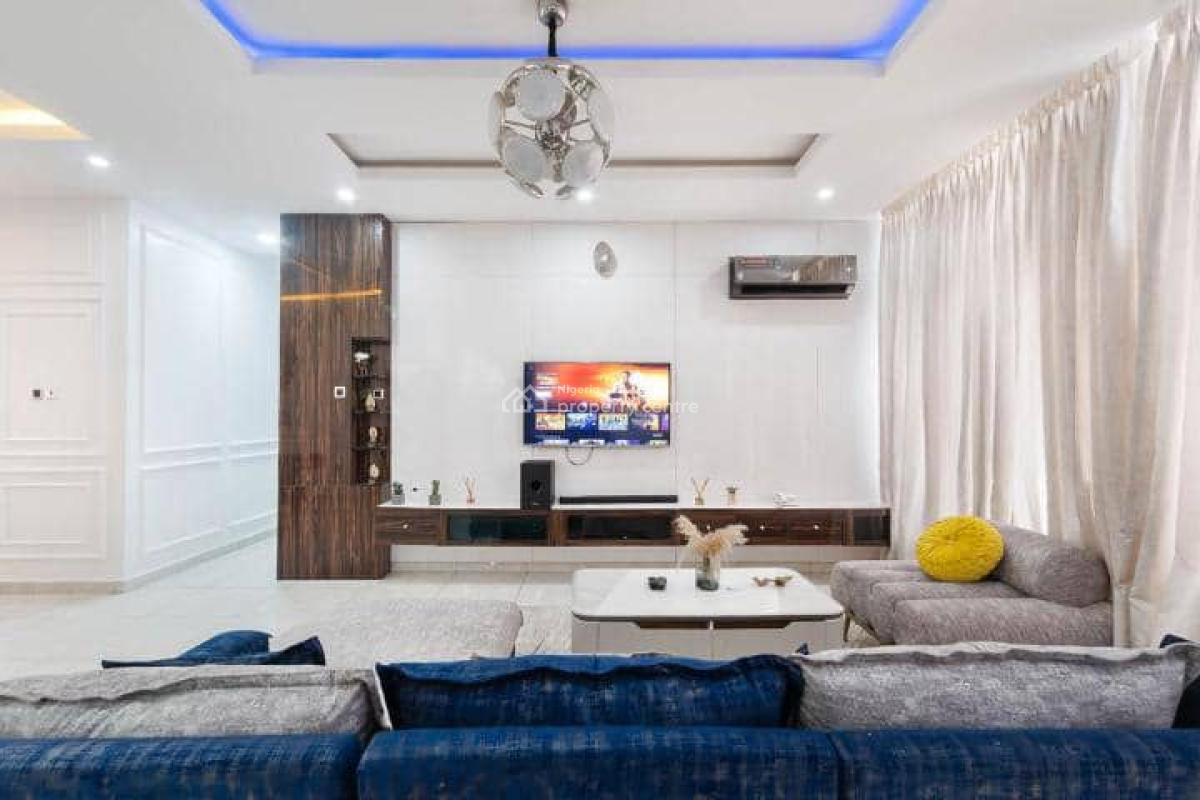 Serviced and Fully Furnished 3 Beds Ensuite Apartment, Swimming Pool, Lekki Phase 1, Lekki, Lagos, Flat / Apartment for Rent