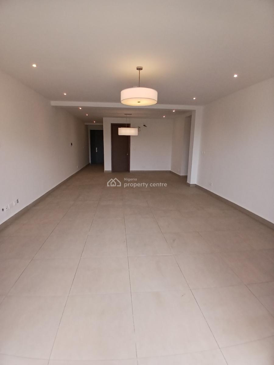 Serviced with 24/7 Power Suppy 2 Bedroom En-suite and Newly Built Flat, Lekki Phase 1, Lekki, Lagos, Flat / Apartment for Sale