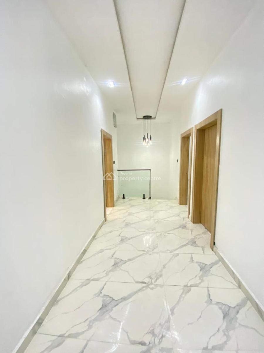 4 Bedroom, Ikota, Lekki, Lagos, Terraced Duplex for Sale