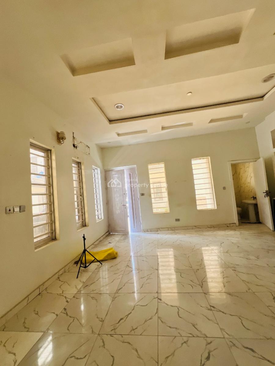 4 Bedroom Semi Detached Duplex in a Secured Estate, Orchid Road, Just After Chevron, Igbo Efon, Lekki, Lagos, Semi-detached Duplex for Rent