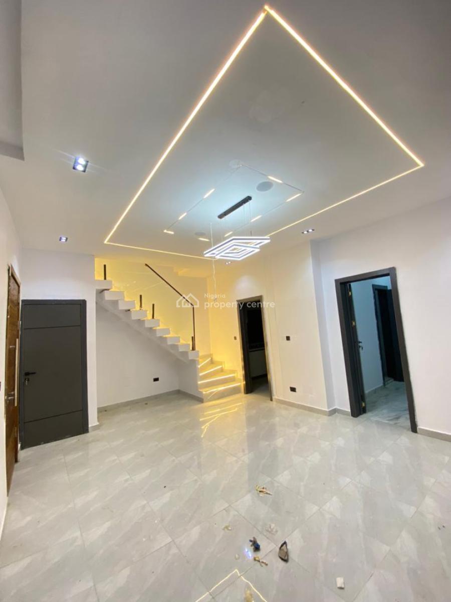 3 Bedroom, Ikota, Lekki, Lagos, Terraced Duplex for Sale