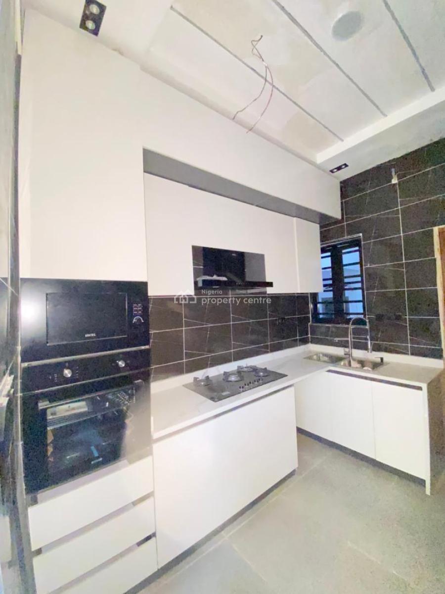 3 Bedroom, Ikota, Lekki, Lagos, Terraced Duplex for Sale