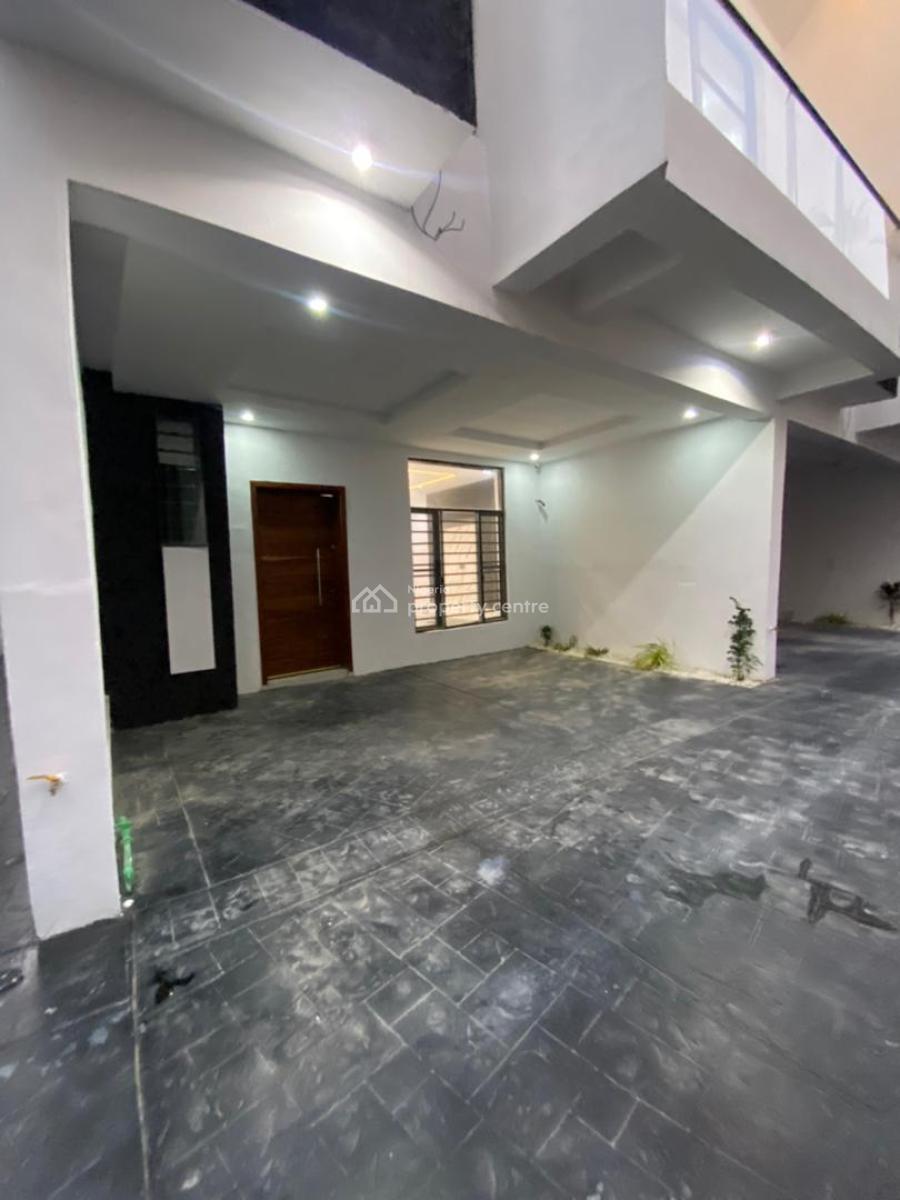 3 Bedroom, Ikota, Lekki, Lagos, Terraced Duplex for Sale