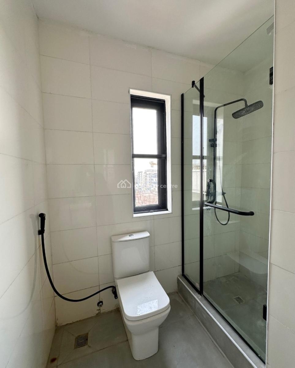 Lovely 2 Bedroom Apartment with Swimming Pool and Bq, Lekki Phase 1, Lekki Phase 1, Lekki, Lagos, Block of Flats for Sale