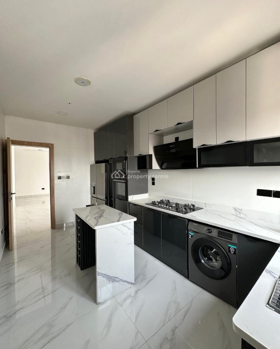 Lovely 2 Bedroom Apartment with Swimming Pool and Bq, Lekki Phase 1, Lekki Phase 1, Lekki, Lagos, Block of Flats for Sale