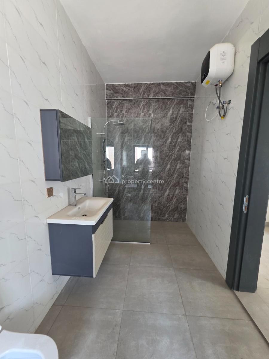 Affordable 5 Bedroom Terrace Duplex with Bq, Jahi, Abuja, Terraced Duplex for Sale