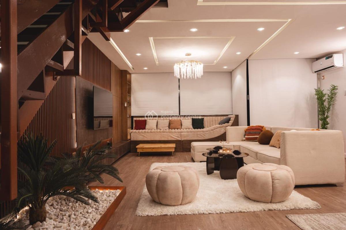 Classically Designed 2 Bedroom Waterview Apartment with Ps5 & Pool, Parking Space, Tennis Court, Beautiful Lighting & Theme, Comfortable, Victoria Island (vi), Lagos, Flat / Apartment Short Let