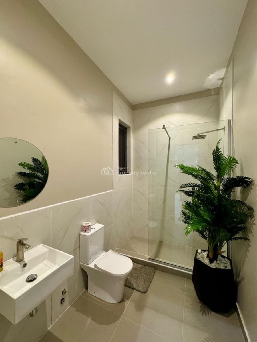 Luxurious 2 Bedroom Apartment with Snooker Board, Ps4, Vinyl Record,, Lekki Phase 1, Lekki, Lagos, Flat / Apartment Short Let