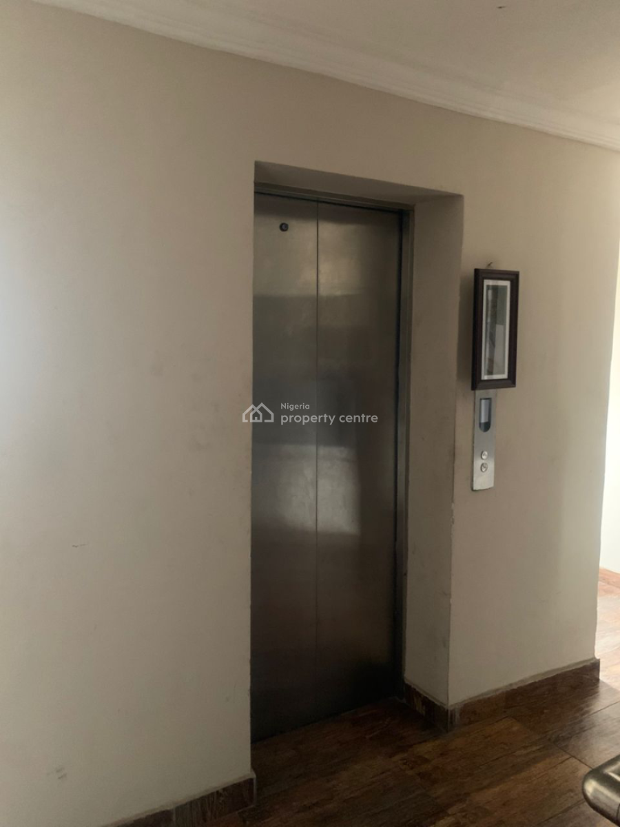 Serviced 3 Bedroom Apartment with Bq, Lekki Phase 1, Lekki, Lagos, Flat / Apartment for Rent