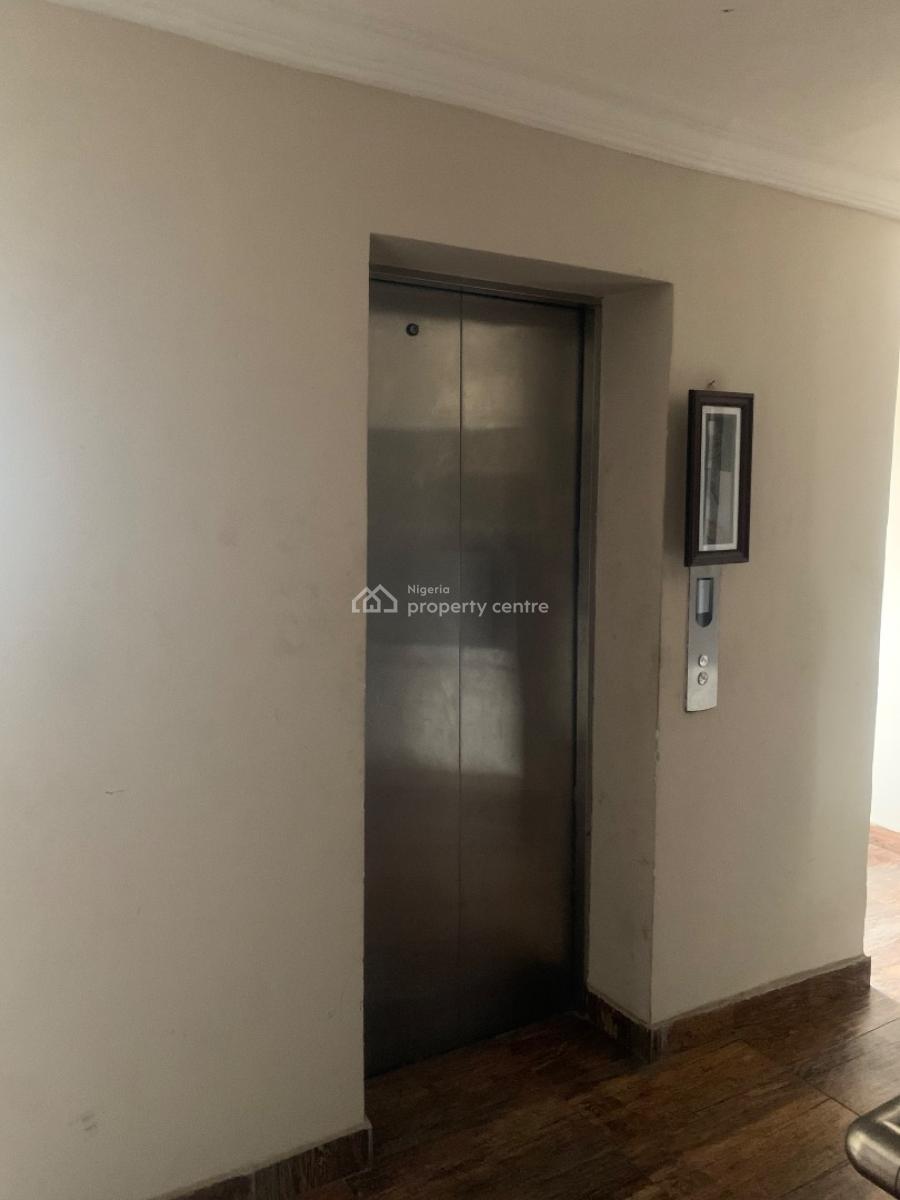Serviced 3 Bedroom Apartment with Bq, Lekki Phase 1, Lekki, Lagos, Flat / Apartment for Rent