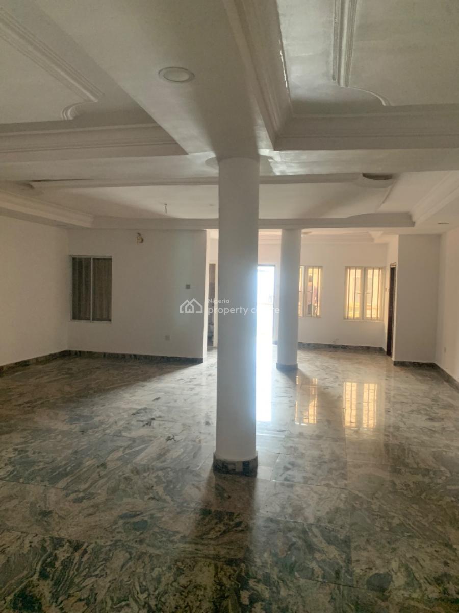 Serviced 3 Bedroom Apartment with Bq, Lekki Phase 1, Lekki, Lagos, Flat / Apartment for Rent