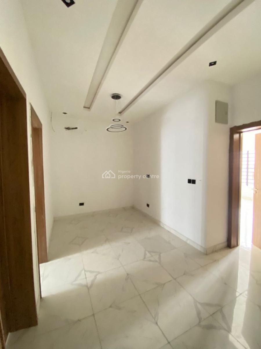 4 Bedroom, Ikota, Lekki, Lagos, Terraced Duplex for Sale