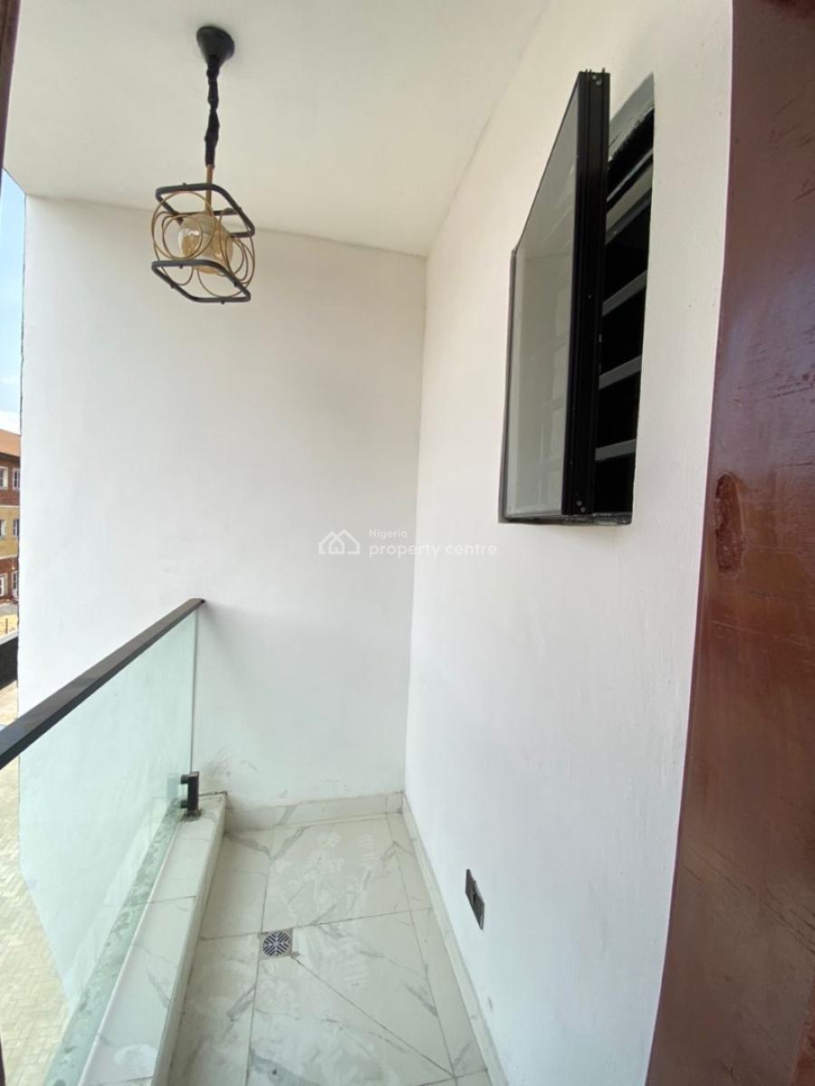 4 Bedroom, Ikota, Lekki, Lagos, Terraced Duplex for Sale