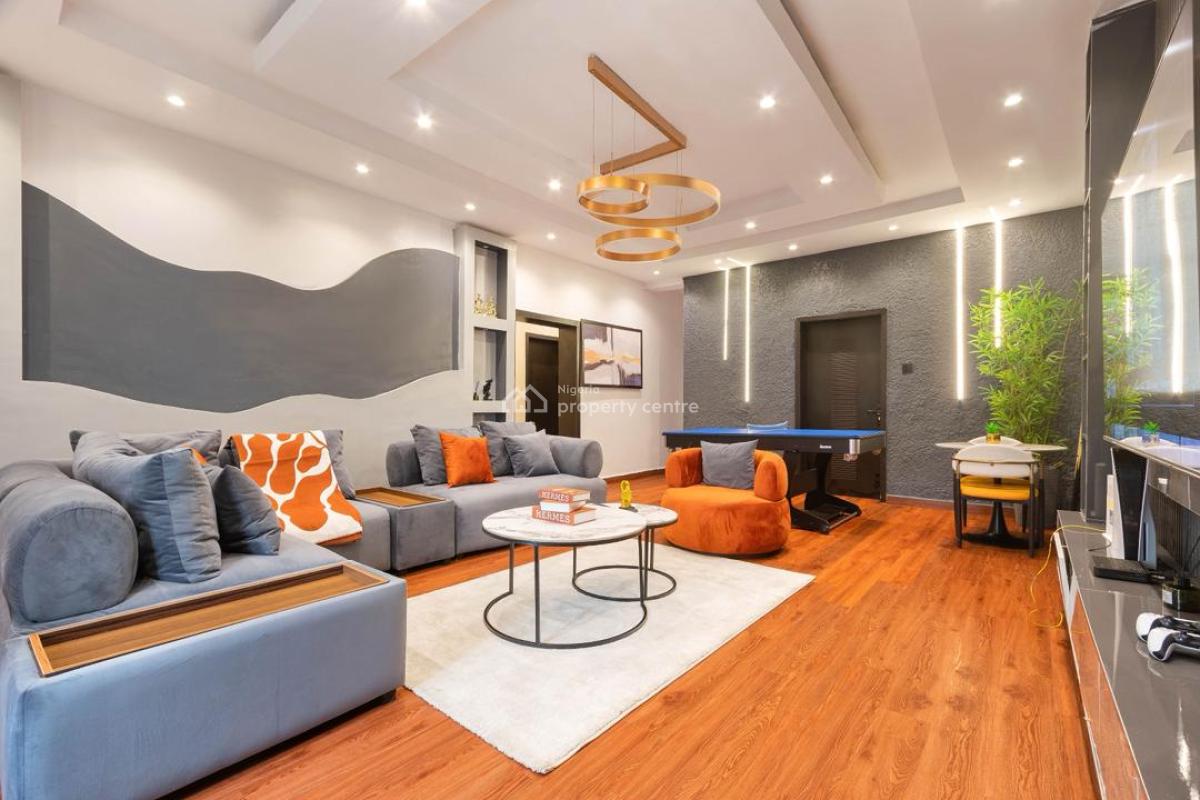 Luxury 3 Bedroom En-suite Apartment with Speedy Wi-fi, Snooker &tennis, Balcony, Pool, Ps5, Comfortable & Secure, Lekki Phase 1, Lekki, Lagos, Flat / Apartment Short Let