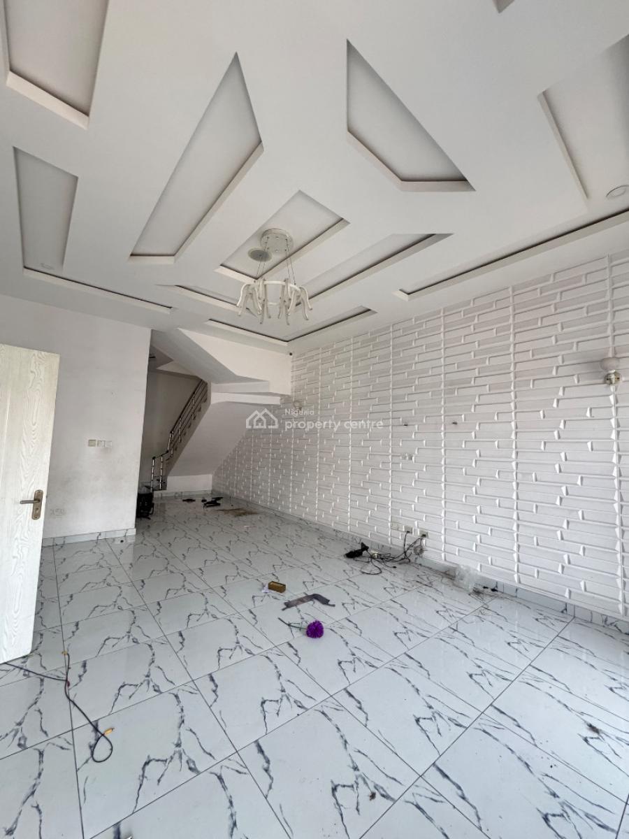 Decent 4bedroom Duplex in Flood Free Estate, Agungi, Lekki, Lagos, Semi-detached Duplex for Rent