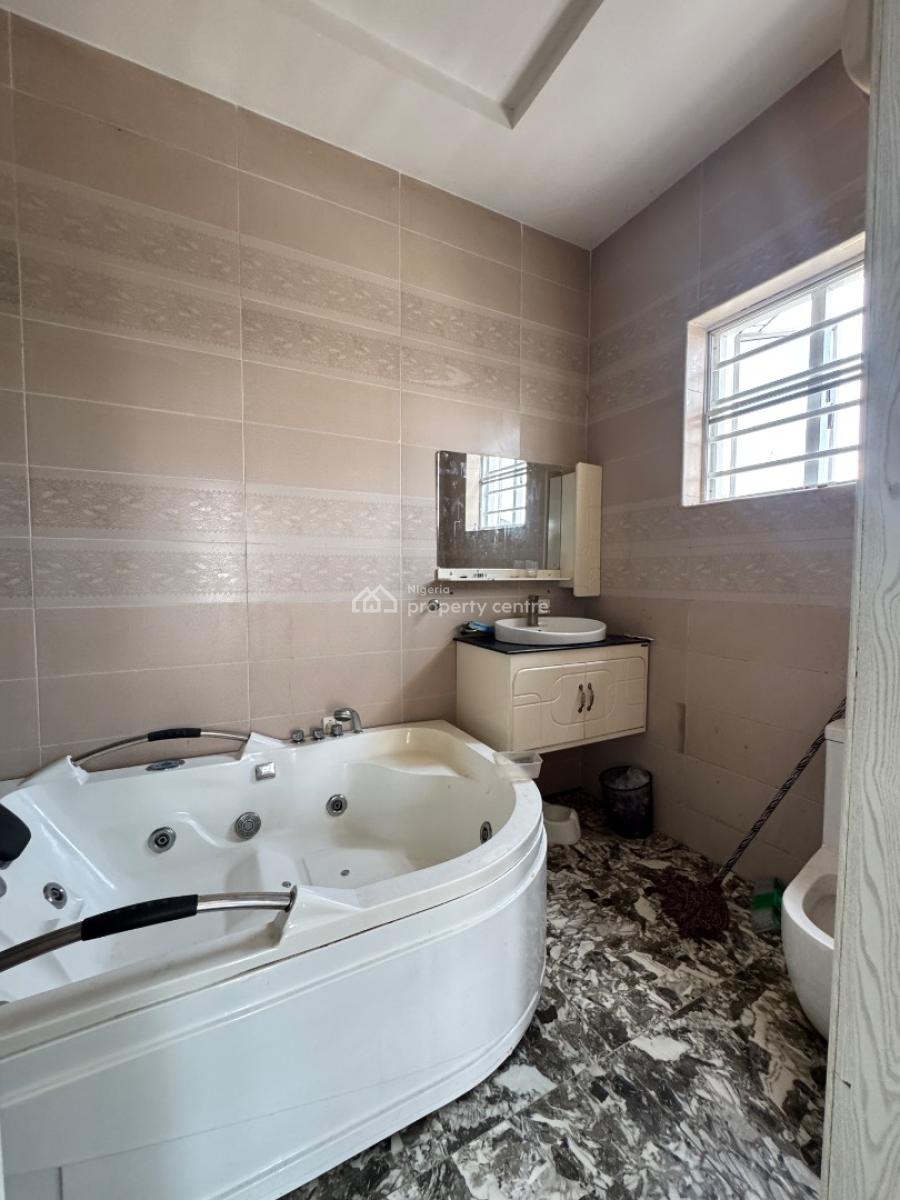 Decent 4bedroom Duplex in Flood Free Estate, Agungi, Lekki, Lagos, Semi-detached Duplex for Rent