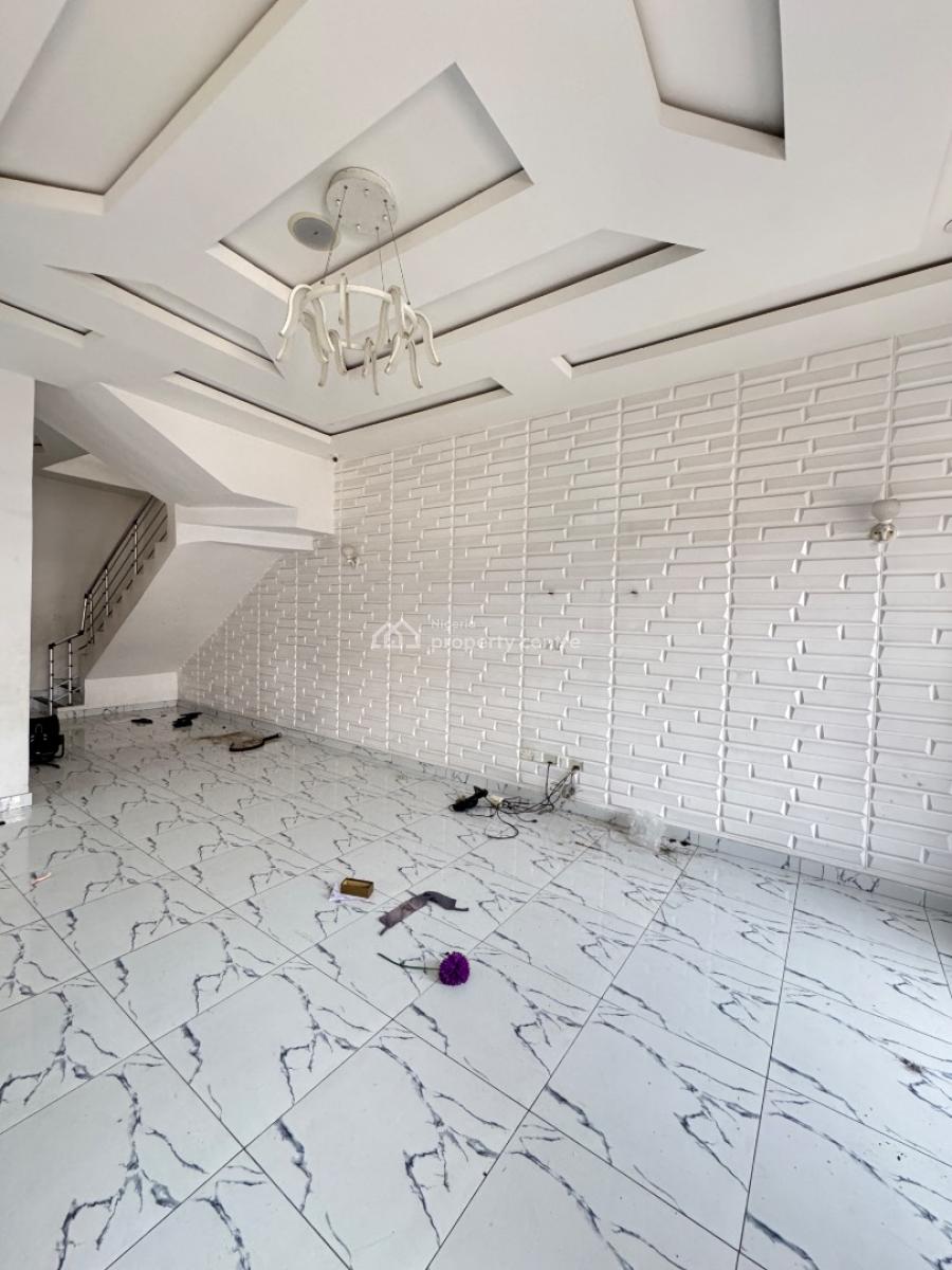 Decent 4bedroom Duplex in Flood Free Estate, Agungi, Lekki, Lagos, Semi-detached Duplex for Rent