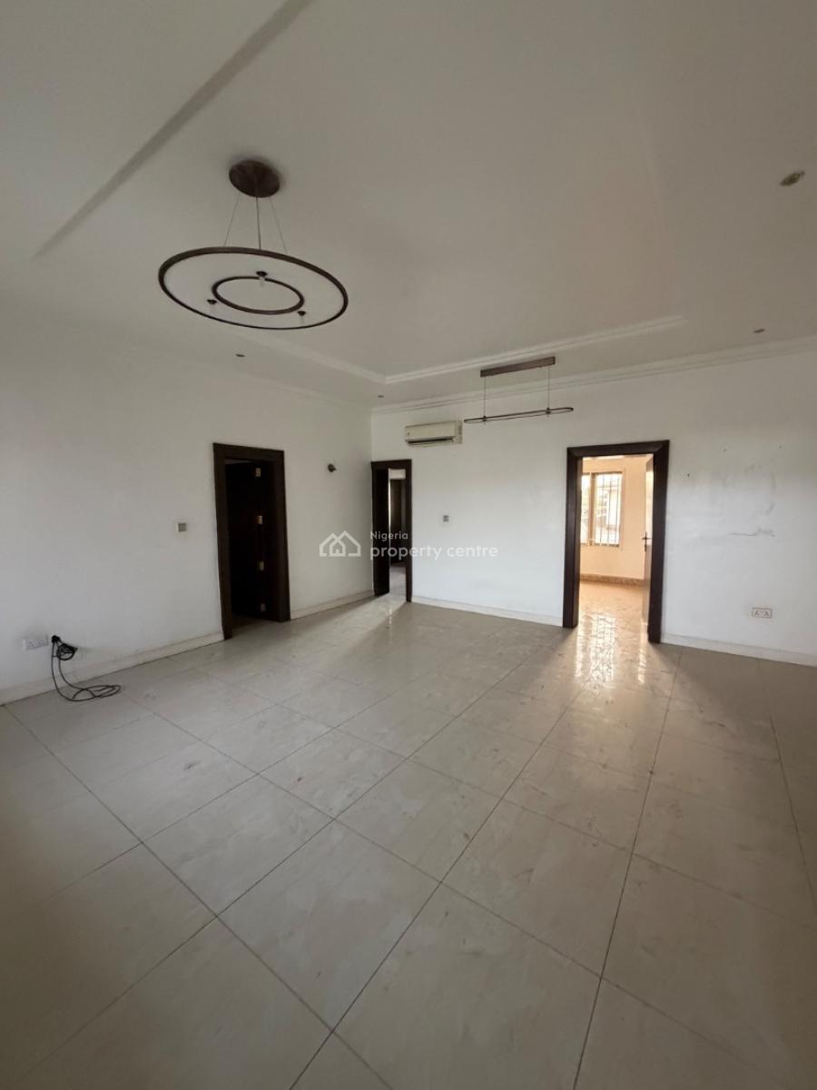 Standard 3 Bedroom Apartment, Asokoro District, Abuja, Flat / Apartment for Rent