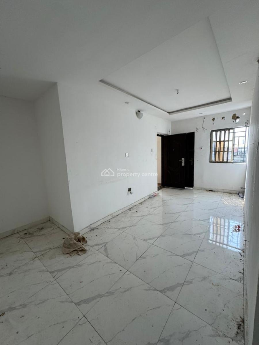 Spacious Upstairs, Sangotedo, Ajah, Lagos, Mini Flat (room and Parlour) for Rent