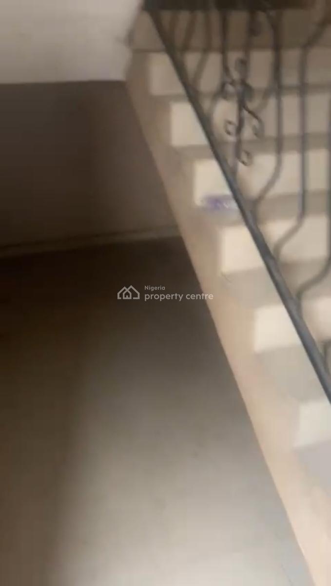 3bedroom Flat Maplewood Estate 2 in a Compound, Maplewood Estate Oko Oba, Oko-oba, Agege, Lagos, Flat / Apartment for Rent