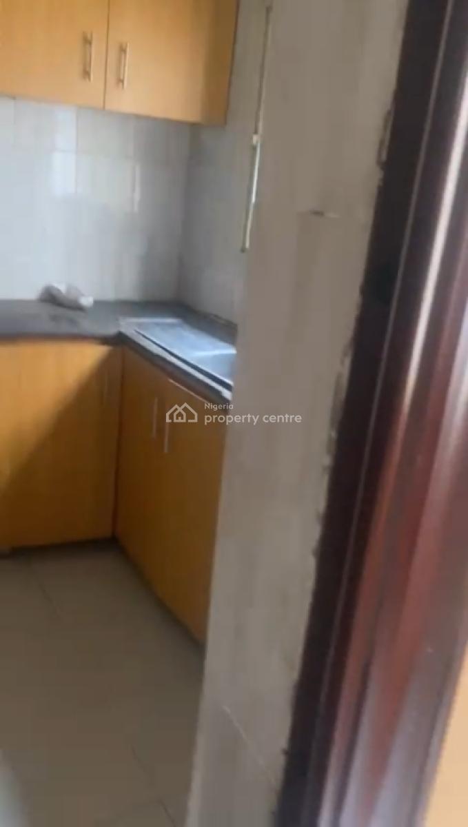 3bedroom Flat Maplewood Estate 2 in a Compound, Maplewood Estate Oko Oba, Oko-oba, Agege, Lagos, Flat / Apartment for Rent