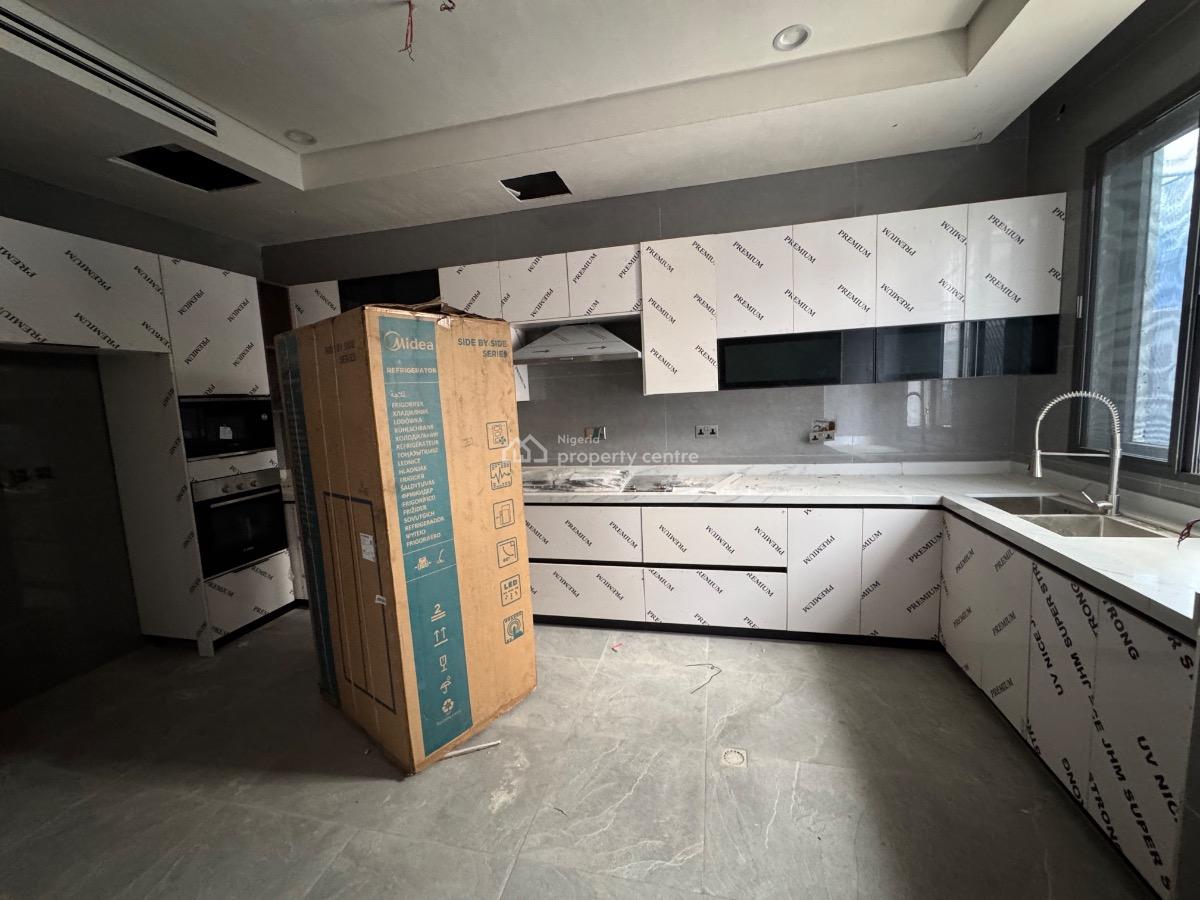 a 6 Bedroom Fully Detached House with Swimming Pool and Gym in Ikoyi, Ikoyi, Ikoyi, Lagos, Detached Duplex for Sale