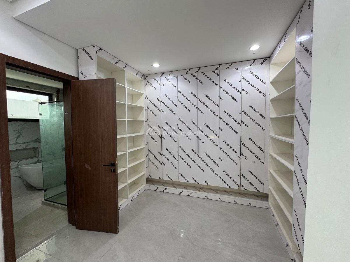 a 6 Bedroom Fully Detached House with Swimming Pool and Gym in Ikoyi, Ikoyi, Ikoyi, Lagos, Detached Duplex for Sale