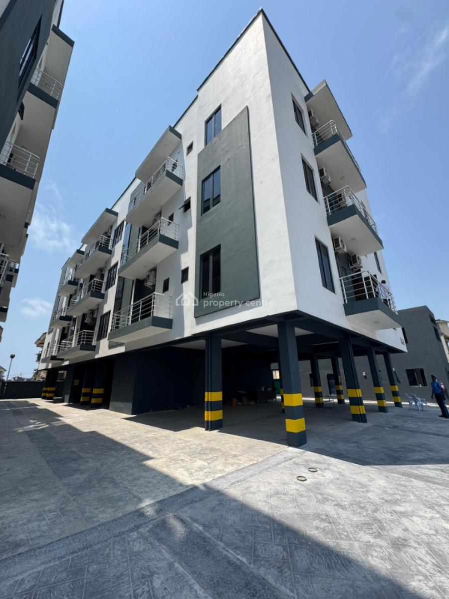 24 Hours Fully Serviced and Spacious 3  Bedroom Apartment, Orchid Road, Lekki, Lagos, House for Sale