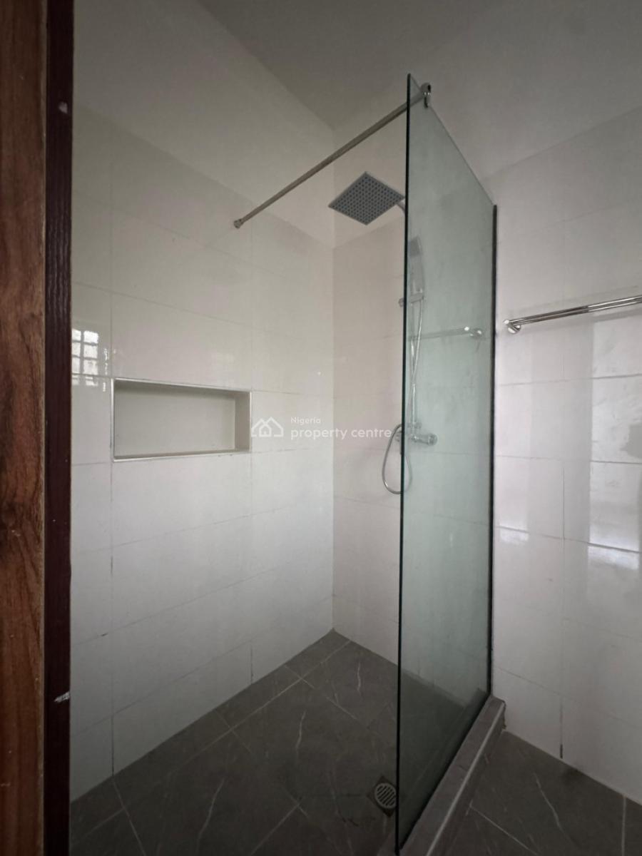24 Hours Fully Serviced and Spacious 3  Bedroom Apartment, Orchid Road, Lekki, Lagos, House for Sale