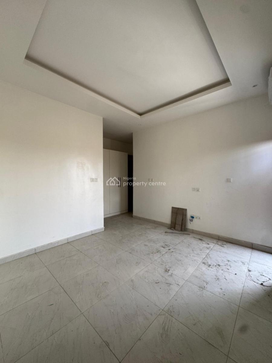 24 Hours Fully Serviced and Spacious 3  Bedroom Apartment, Orchid Road, Lekki, Lagos, House for Sale