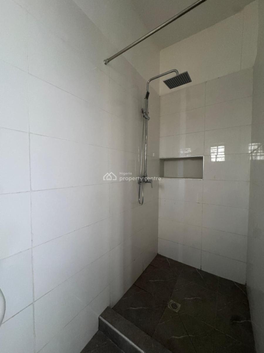 24 Hours Fully Serviced and Spacious 3  Bedroom Apartment, Orchid Road, Lekki, Lagos, House for Sale