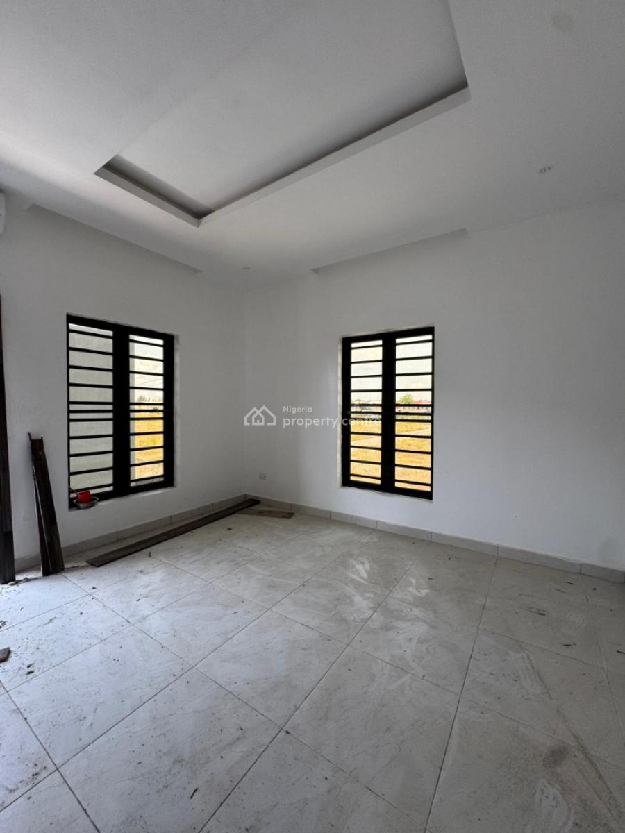 24 Hours Fully Serviced and Spacious 3  Bedroom Apartment, Orchid Road, Lekki, Lagos, House for Sale