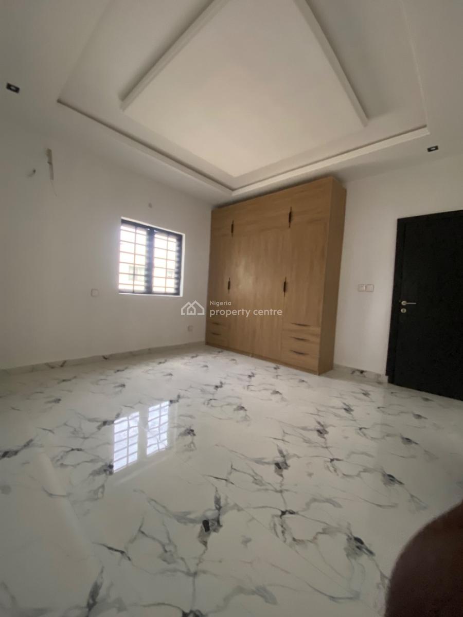 Brandnew 2bedroom Flat, Lekki Phase 1, Lekki, Lagos, Flat / Apartment for Rent