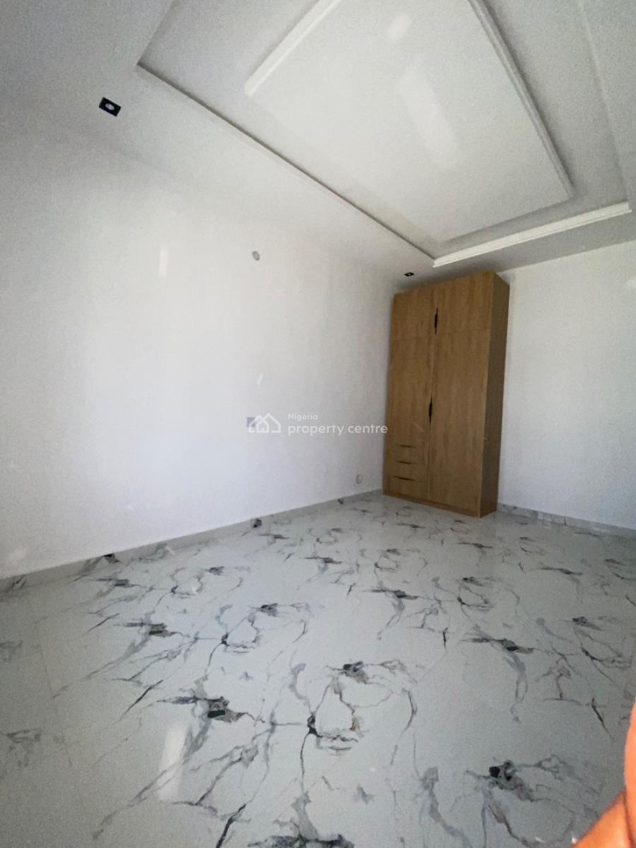 Brandnew 2bedroom Flat, Lekki Phase 1, Lekki, Lagos, Flat / Apartment for Rent