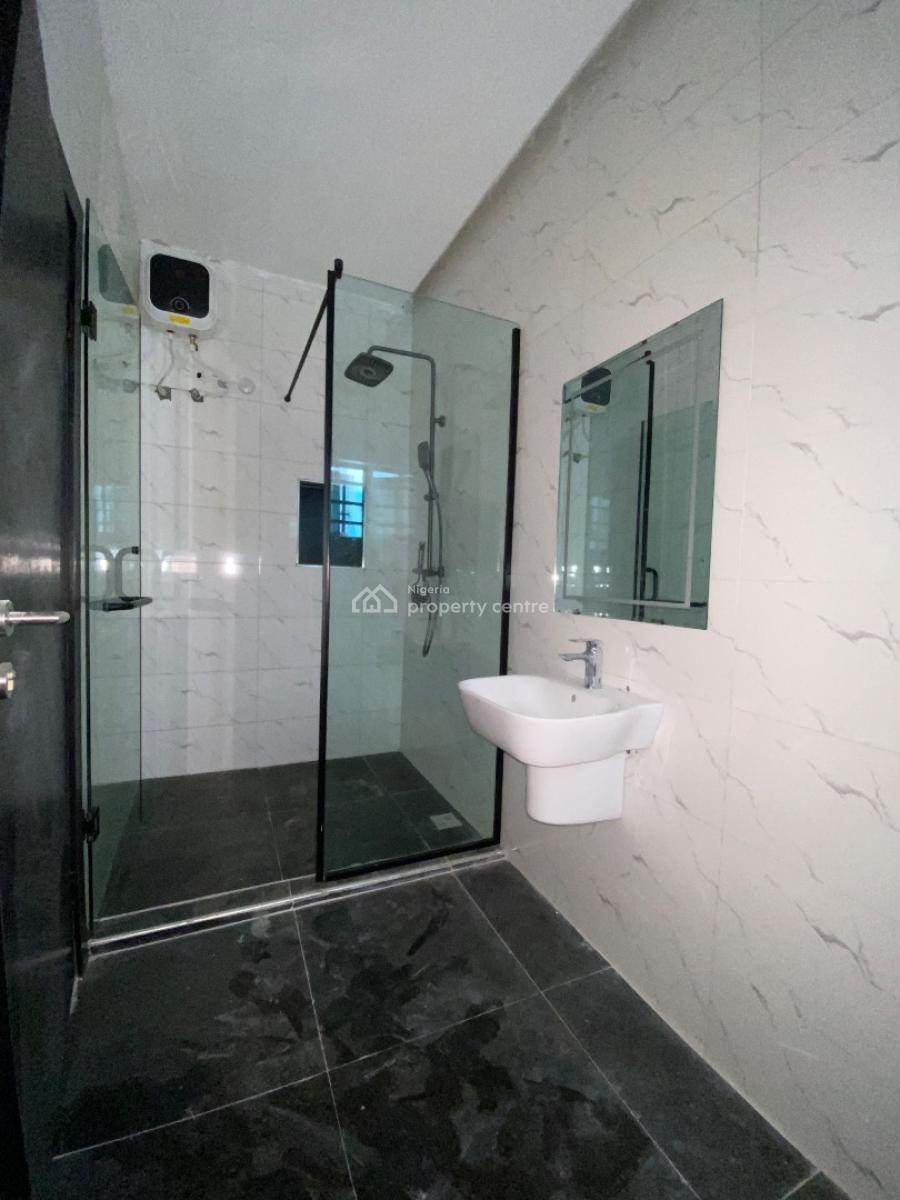 Brandnew 2bedroom Flat, Lekki Phase 1, Lekki, Lagos, Flat / Apartment for Rent