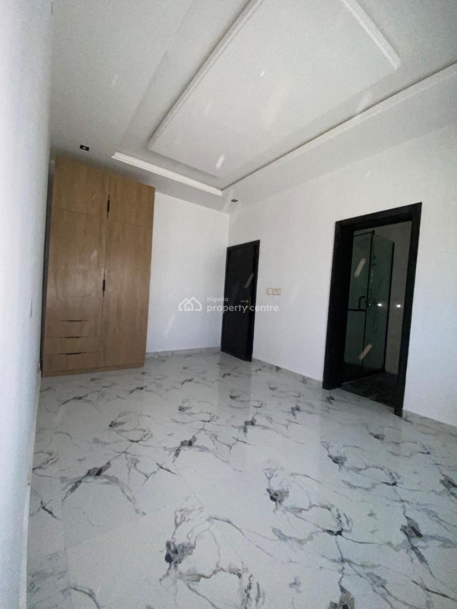 Brandnew 2bedroom Flat, Lekki Phase 1, Lekki, Lagos, Flat / Apartment for Rent